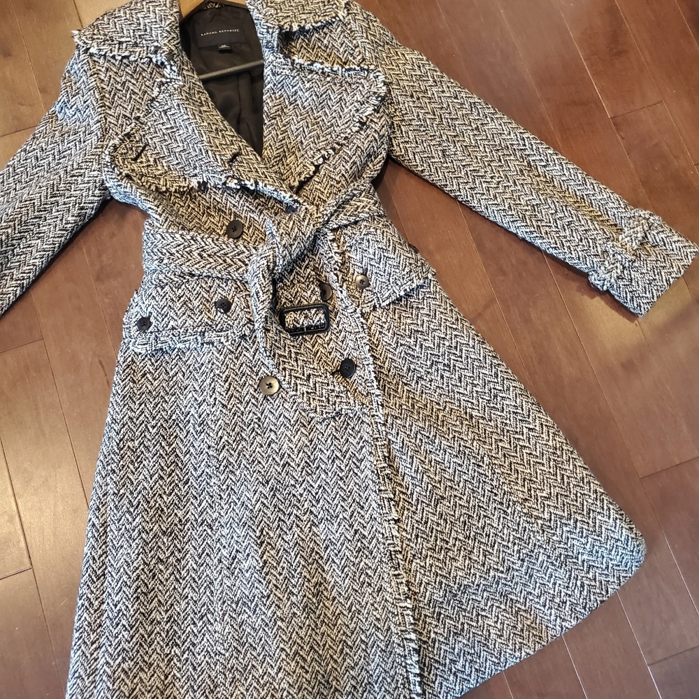 Banana Republic Classy Coat